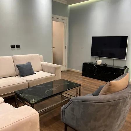 Appartamento Rooftop Light Tirana