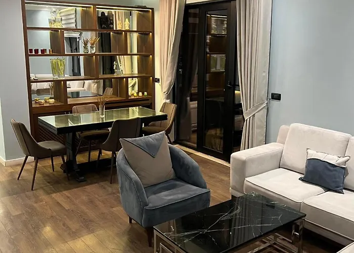 Rooftop Light Apartamento Tirana