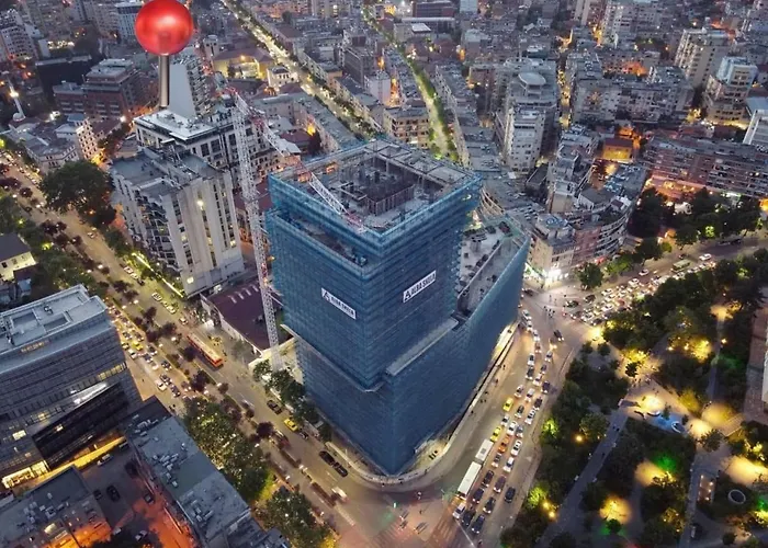 Rooftop Light アパート